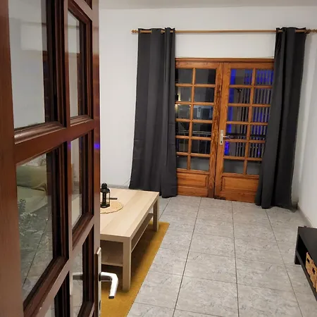 Casa Isabel Isa דירה